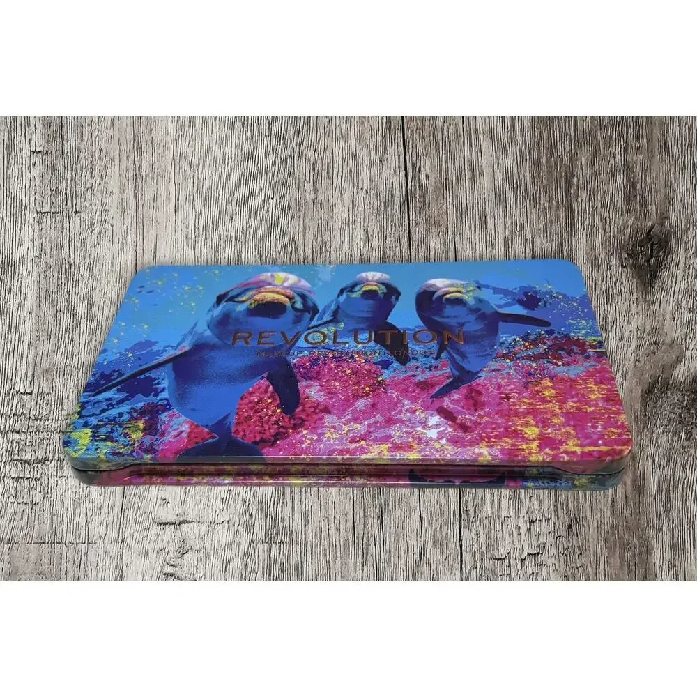 Revolution‎ Beauty Forever Flawless Hydra Dolphin 18 Color Eyeshadow Palette New